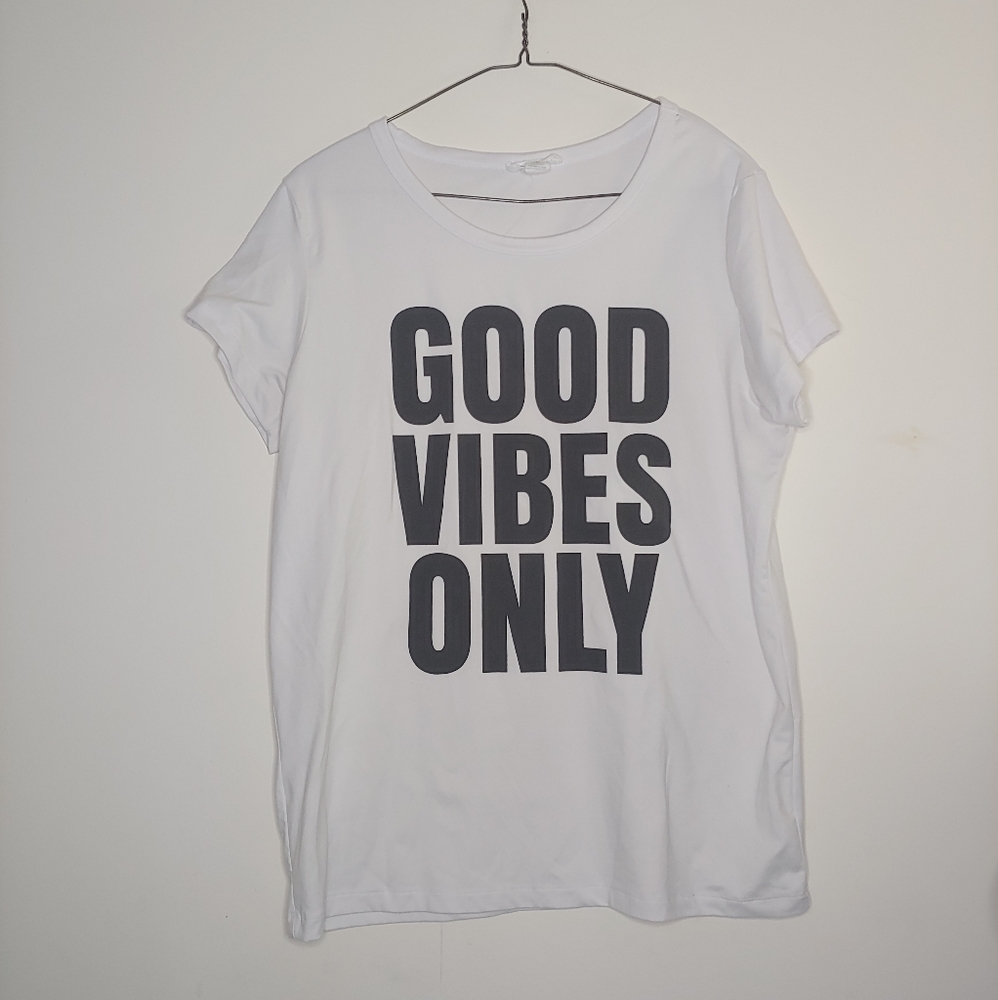 White and Black Short Sleeve Shirt